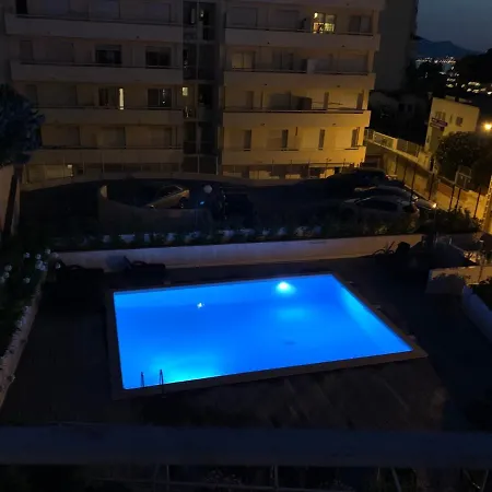 아파트 Tranquillo, Parcheggio, 150 Metri Dal Mare, Piscina
