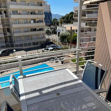 Tranquillo, Parcheggio, 150 Metri Dal Mare, Piscina 아파트 *